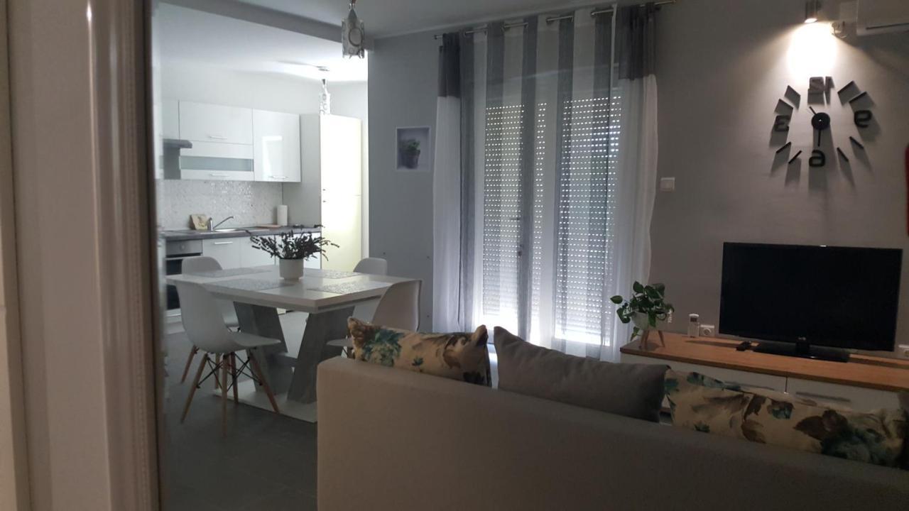 Andela Home - Krka Waterfalls Lozovac Luaran gambar